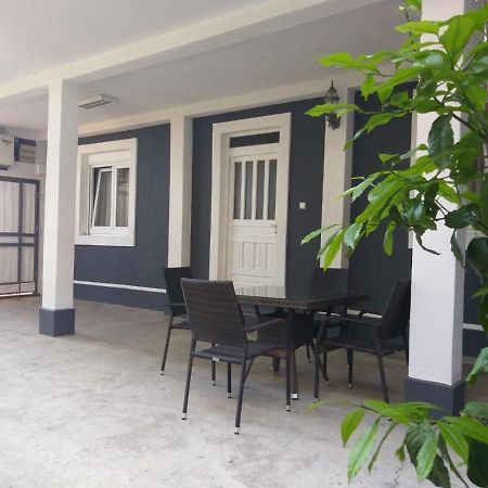 Luka Apartment Ulcinj Luaran gambar
