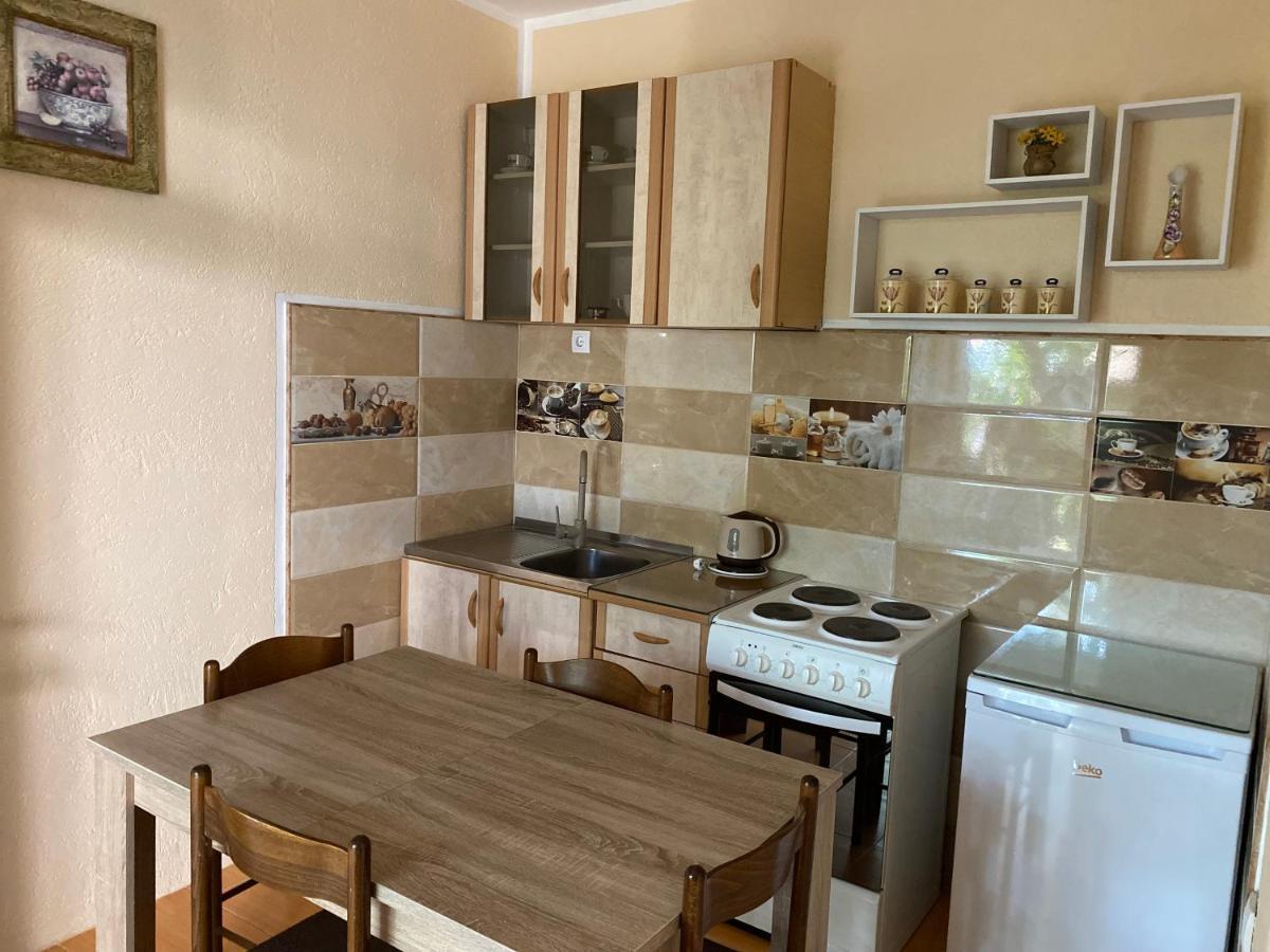 Luka Apartment Ulcinj Luaran gambar