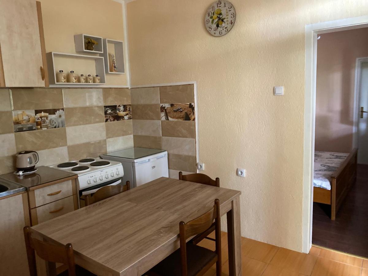 Luka Apartment Ulcinj Luaran gambar